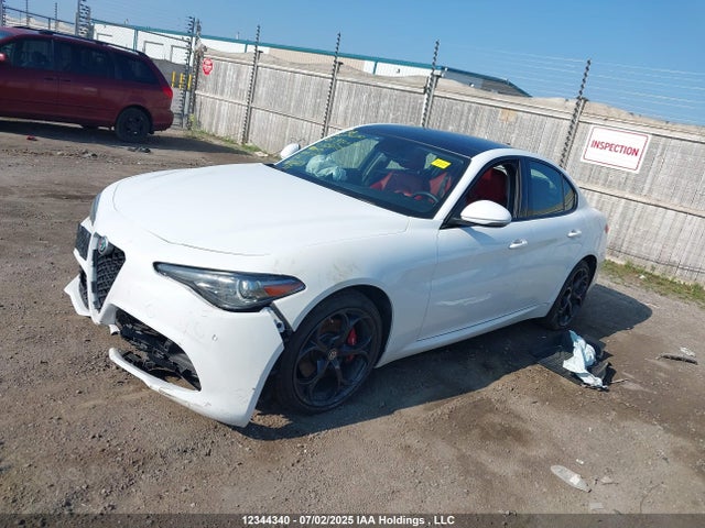 ZARFAEEN9J7580713 Alfa Romeo giulia (952)