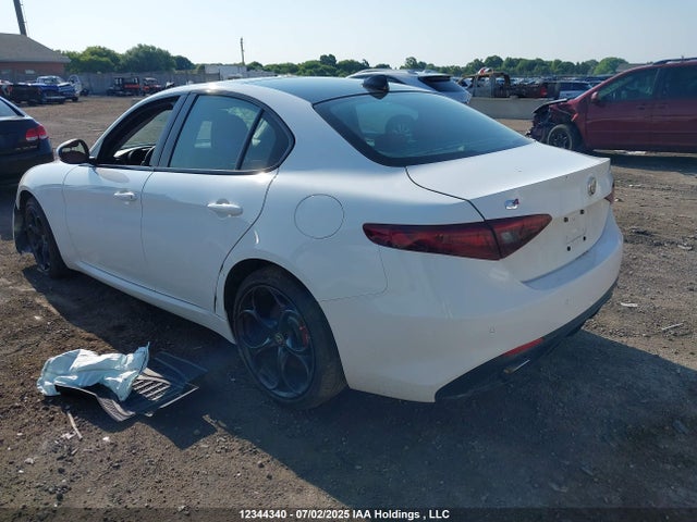 ZARFAEEN9J7580713 Alfa Romeo giulia (952)