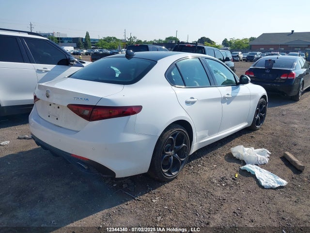 ZARFAEEN9J7580713 Alfa Romeo giulia (952)