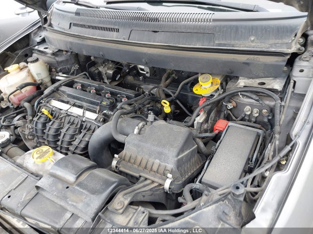 3C4PDCAB1FT712596 Dodge 2015