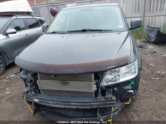 3C4PDCAB1FT712596 Dodge 2015