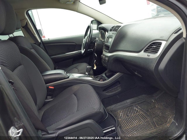 3C4PDCAB1FT712596 Dodge 2015