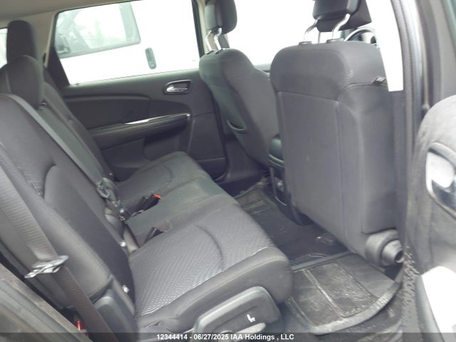 3C4PDCAB1FT712596 Dodge 2015