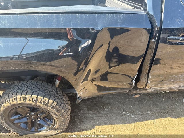 Chevrolet l84 2023 3GCUDFED0PG200726 Image 12