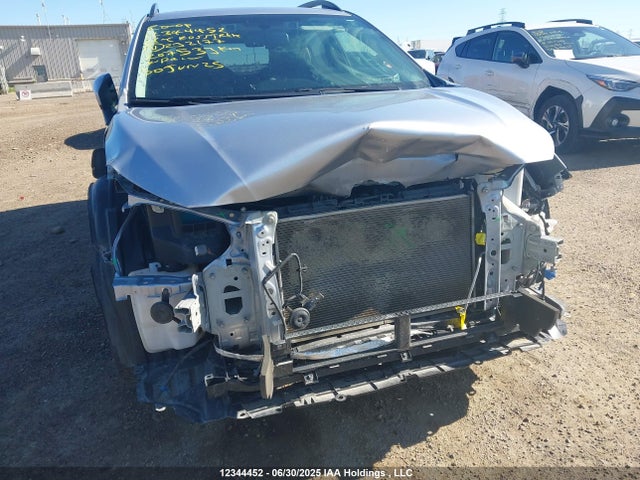 JF2GTHNC2M8232177 Subaru na