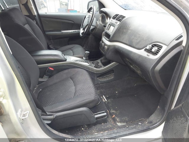 3C4PDCCG9ET107586 Dodge Journey
