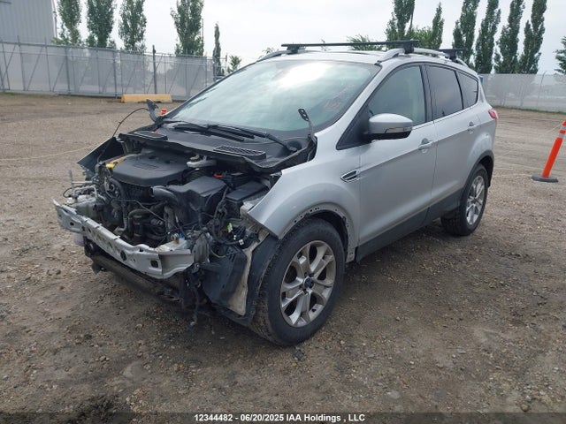 Ford Escape 2016 1FMCU9J90GUC68614 Image 2