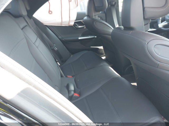 W1KAF4HBXRR201158 Mercedes-Benz m254