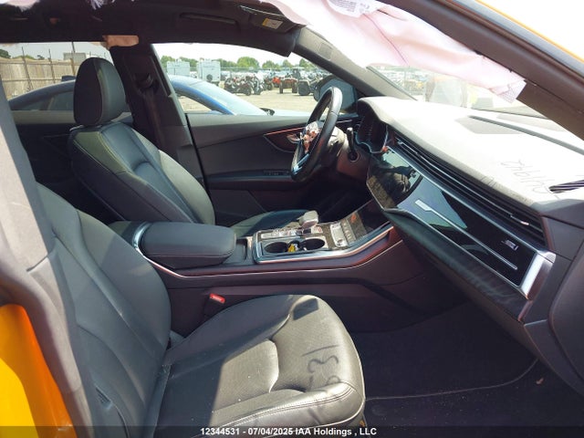 WA1DVAF10MD041942 Audi Q8