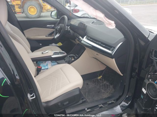 WBX73EF04S5203847 BMW X1