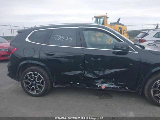 WBX73EF04S5203847 BMW X1