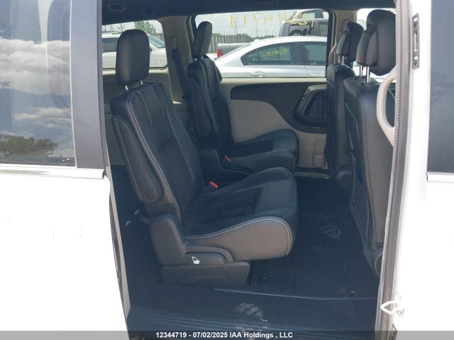 2C4RDGBG2GR401323 Dodge 2016