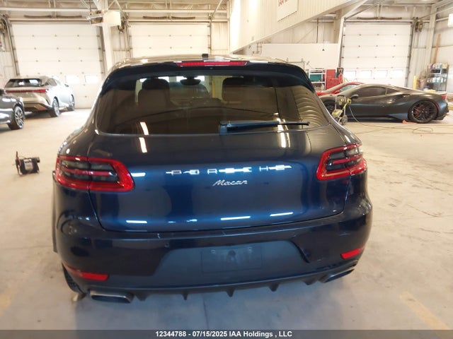 Porsche Macan 2017 WP1AA2A5XHLB08951 Image 16