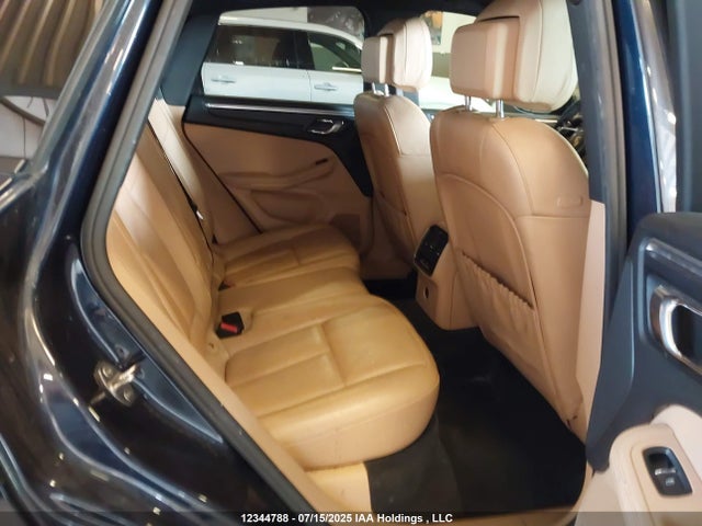 Porsche Macan 2017 WP1AA2A5XHLB08951 Image 8