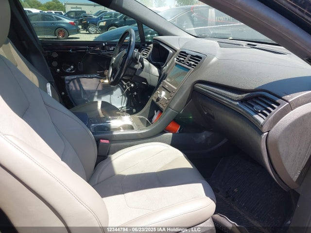 3FA6P0VP8JR282813 Ford 2018