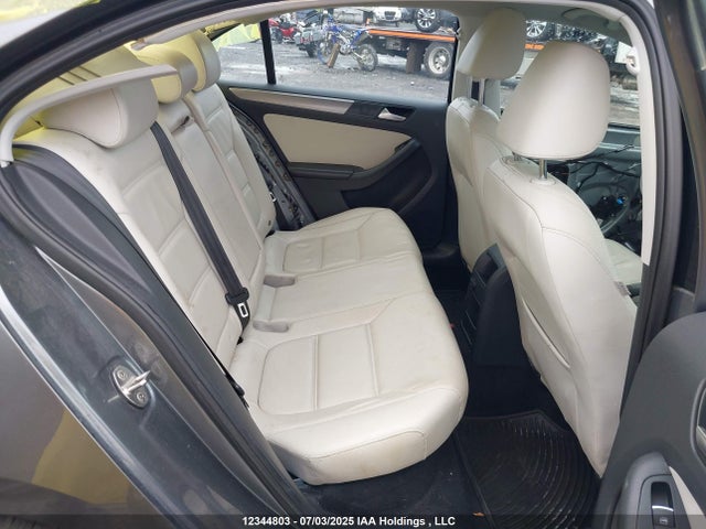 Продажа на аукционе авто 2017 Volkswagen Jetta, vin: 3VWL17AJ9HM331546, номер лота: 12344803