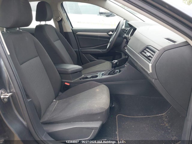 3VWC57BUXKM149598 Volkswagen 1.4 tsi