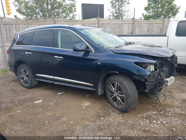 5N1DL0MM2HC528022 Infiniti 2017