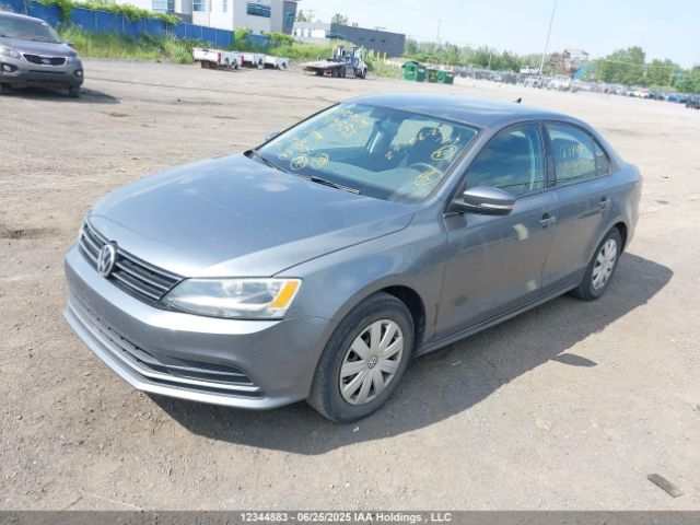 3VW2K7AJ7FM409005 Volkswagen 2015
