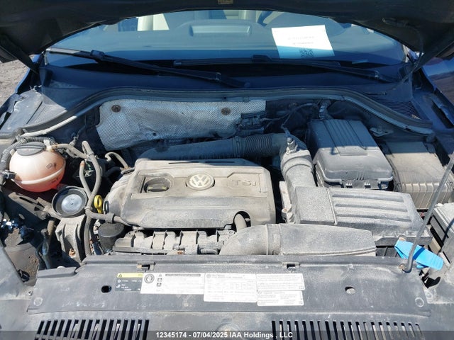 WVGJV3AX0EW615022 Volkswagen Tiguan