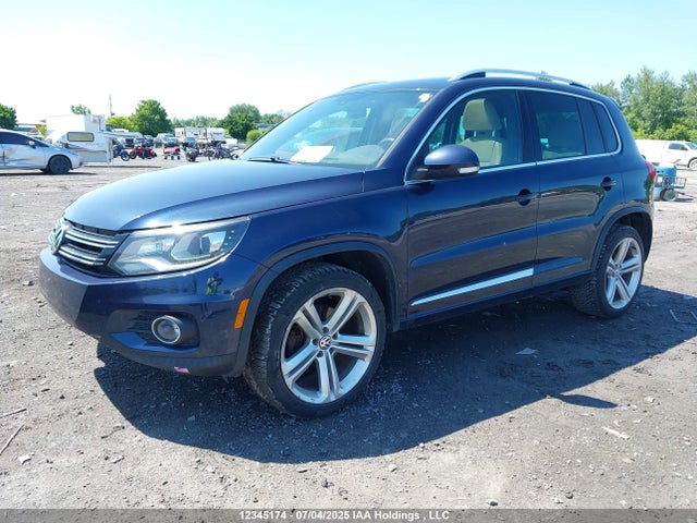 WVGJV3AX0EW615022 Volkswagen Tiguan