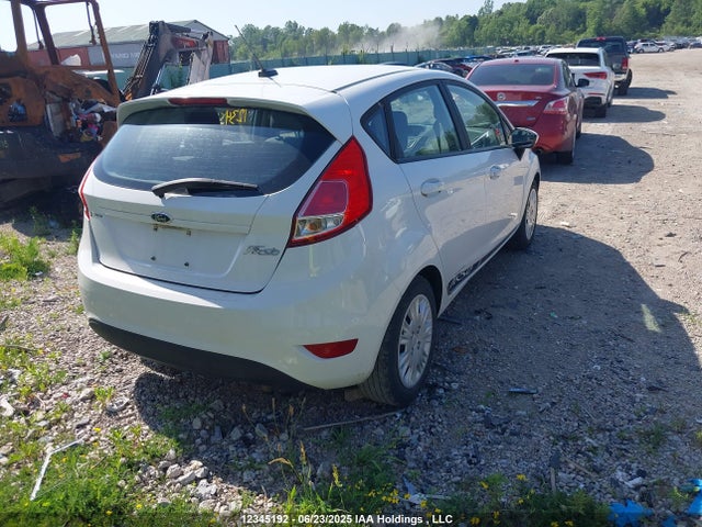3FADP4TJXFM180513 Ford Fiesta