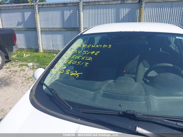3FADP4TJXFM180513 Ford Fiesta