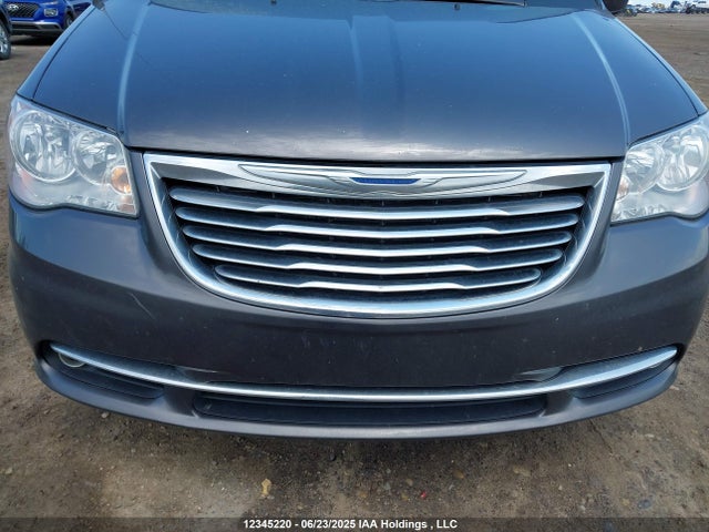 2C4RC1CG1FR721021 Chrysler Town and Country
