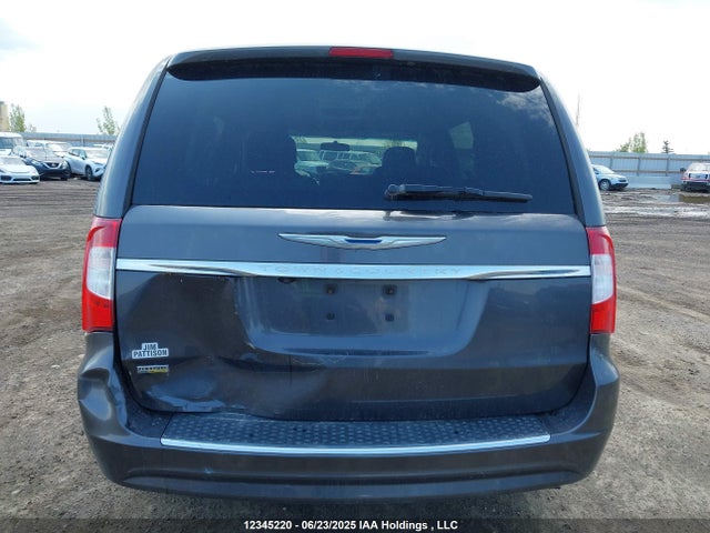 2C4RC1CG1FR721021 Chrysler Town and Country