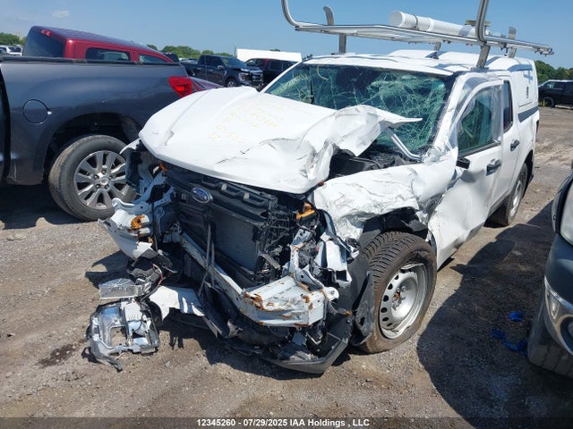 Ford Maverick 2023 3FTTW8E39PRA47664 Image 2