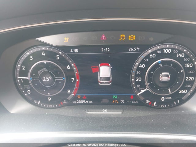 3VV4B7AX9JM012759 Volkswagen Tiguan