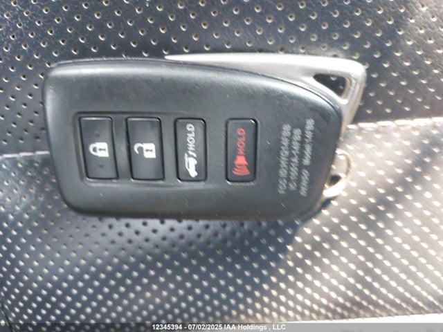 2T2BZMCA1GC012163 Lexus 2016