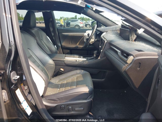 2T2BZMCA1GC012163 Lexus 2016