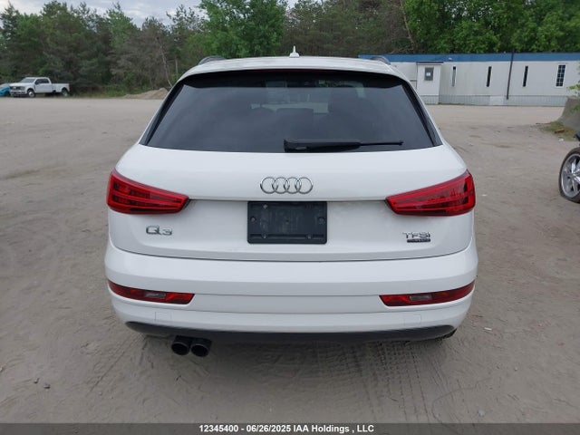 WA1ECCFS4HR014041 Audi 2017