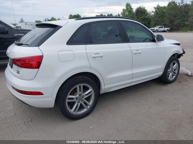 WA1ECCFS4HR014041 Audi 2017
