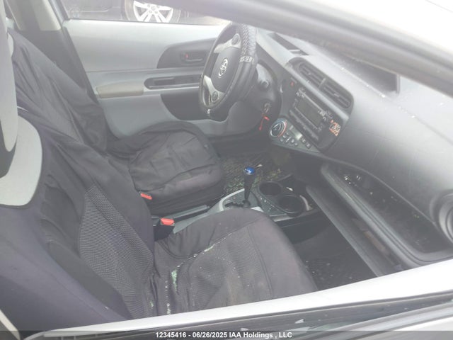 JTDKDTB39E1071219 Toyota 1nz-fxe+1lm