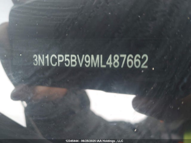 3N1CP5BV9ML487662 Nissan 2021