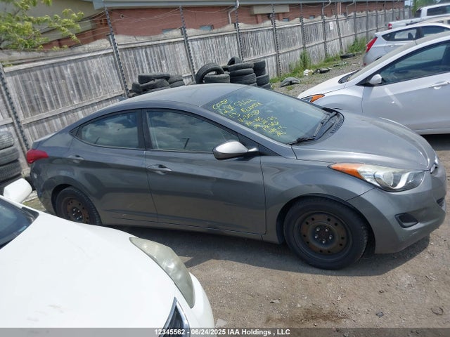 2013 Hyundai Elantra Gl მანქანა იყიდება აუქციონზე, vin: 5NPDH4AE7DH315687, აუქციონის ნომერი: 12345562