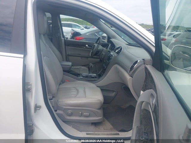 5GAKRBKD8EJ183760 Buick llt