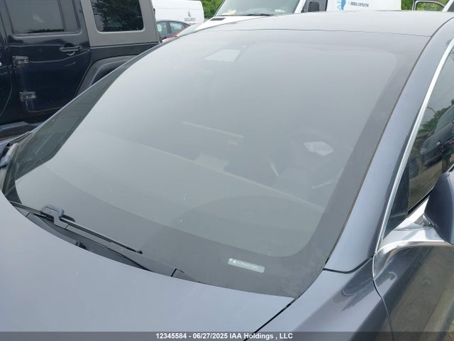 5YJ3E1EA2LF721061 Tesla MODEL 3