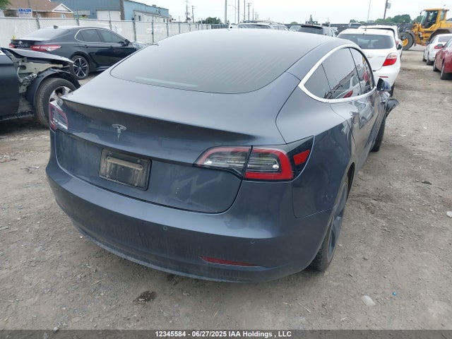 5YJ3E1EA2LF721061 Tesla MODEL 3