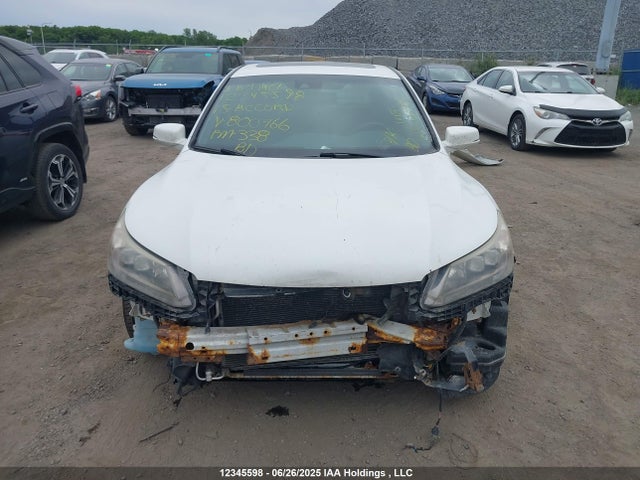 Honda 2015 2015 1HGCR2F91FA800766 Image 13