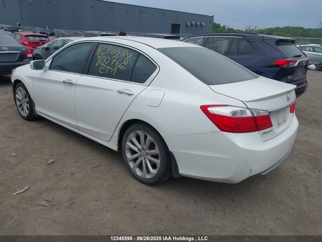 Honda 2015 2015 1HGCR2F91FA800766 Image 3