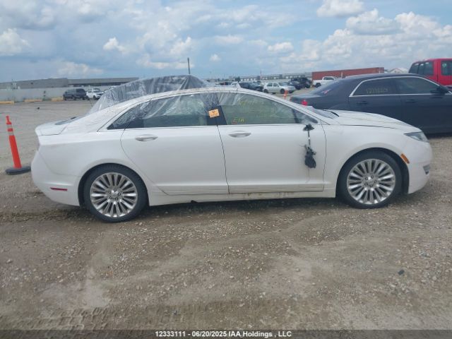 3LN6L2JK3ER806821 Lincoln 2014