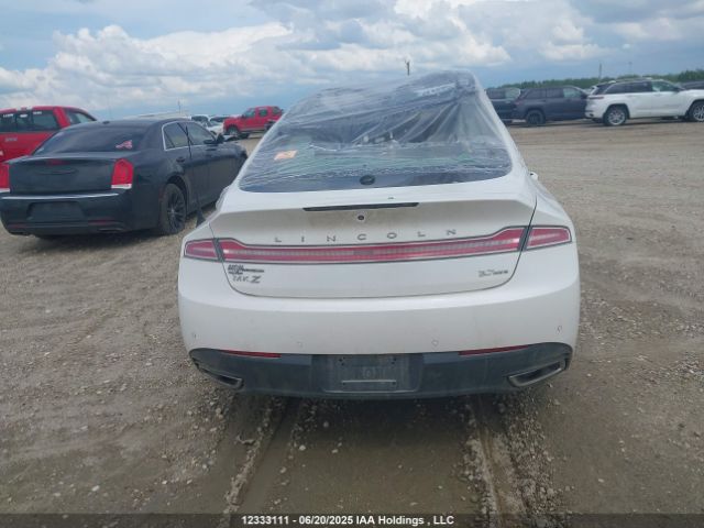 3LN6L2JK3ER806821 Lincoln 2014