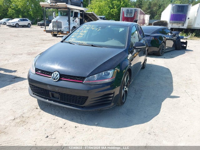 3VW5T7AU0GM010961 Volkswagen 2016