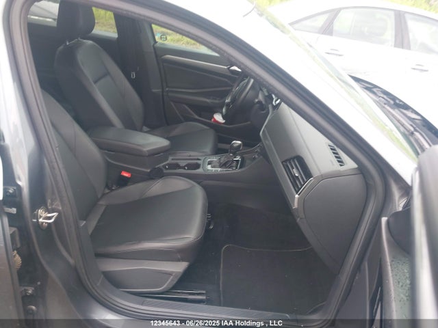 Volkswagen 1.8 tsi 2019 3VWE57BU5KM106294 Image 5