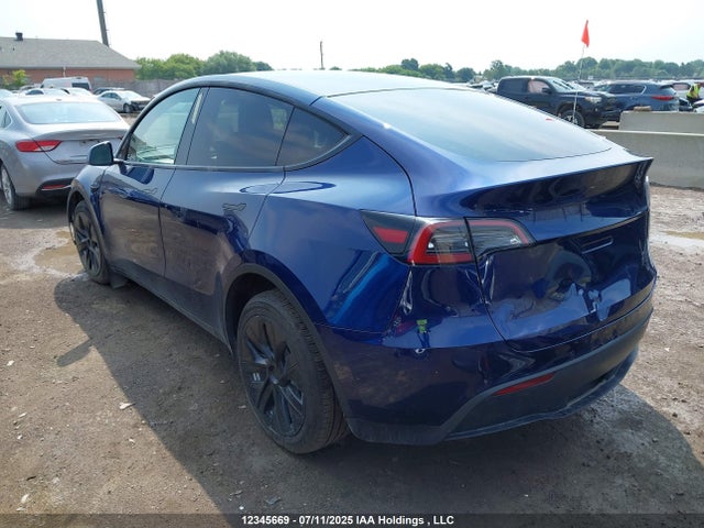 7SAYGDEE1NF459382 Tesla 2022