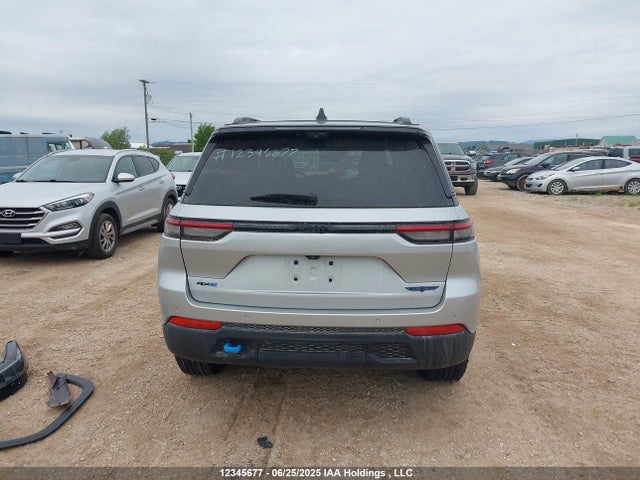 1C4RJYC60N8746377 Jeep Grand Cherokee