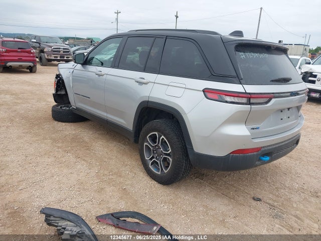 1C4RJYC60N8746377 Jeep Grand Cherokee